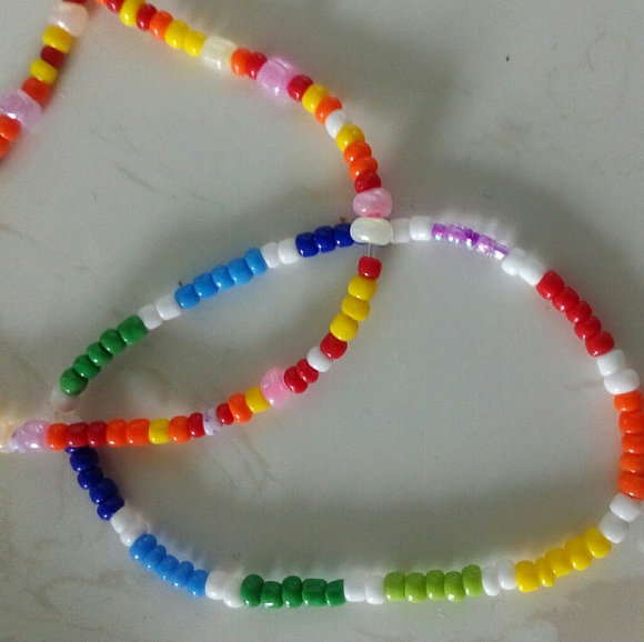 Handmade stackable stretch bracelets, seed beads - Picture 2 of 2